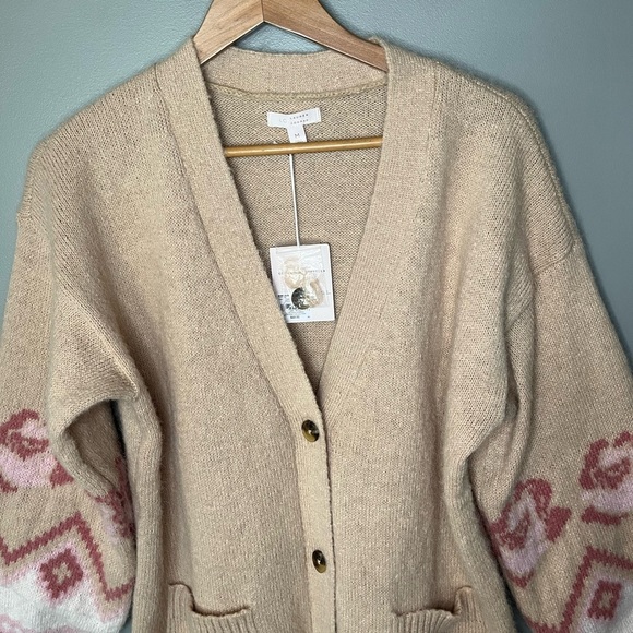 NWT LC Lauren Conrad Balloon Sleeve Floral Sleeve Chunky Knit Cardigan - Picture 4 of 11